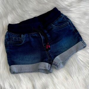 Cat&Jack girls denim shorts size 2t